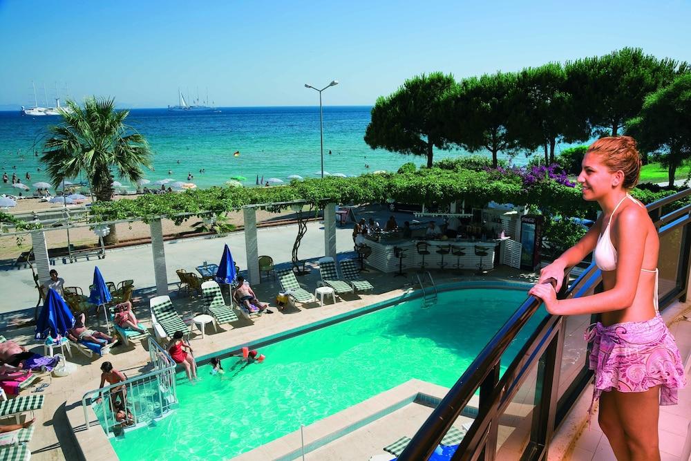 דידים Orion Beach Hotel מראה חיצוני תמונה